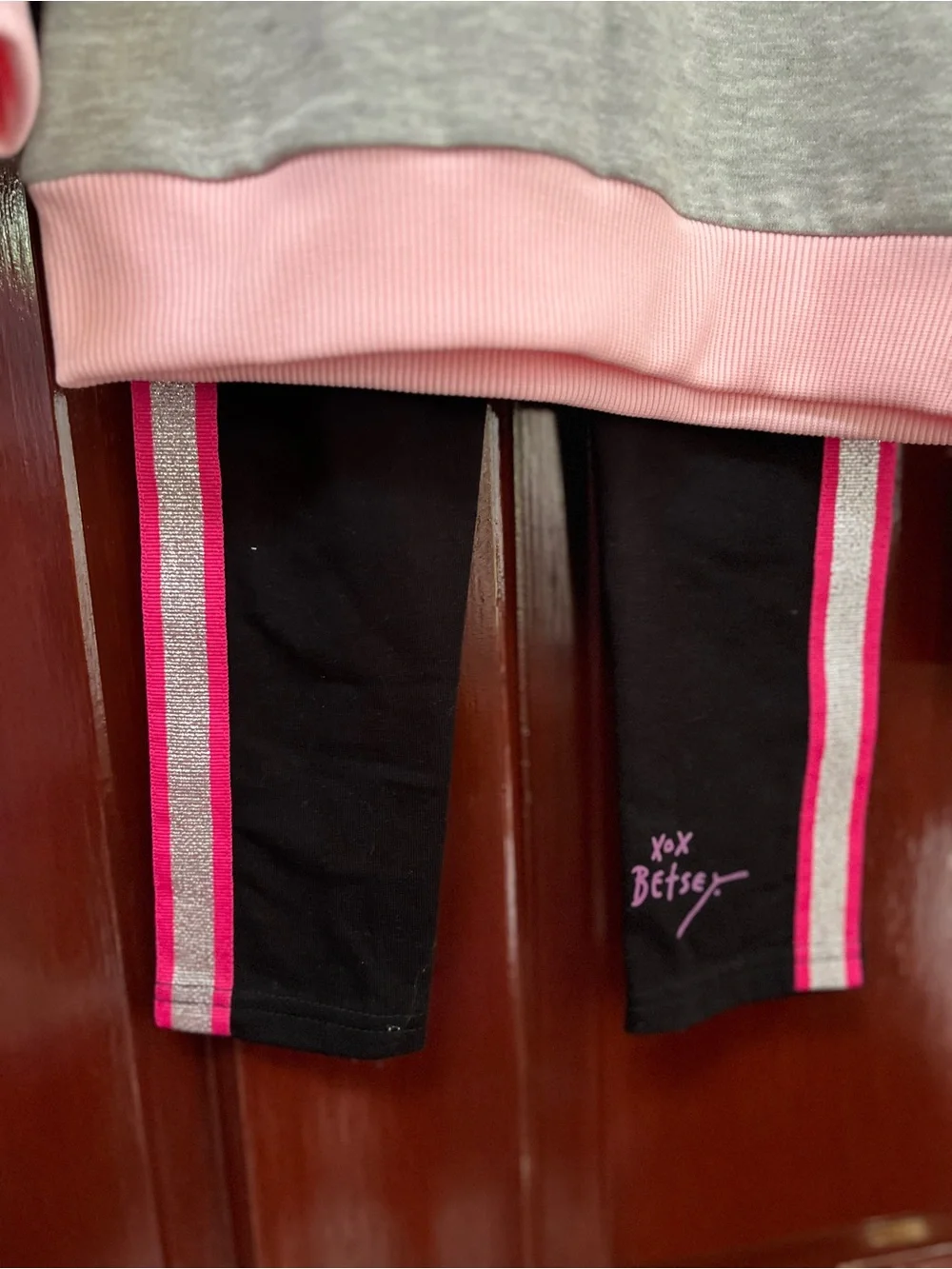 Betsey Johnson Gray & Pink XOX Sweatshirt with Black Leggings